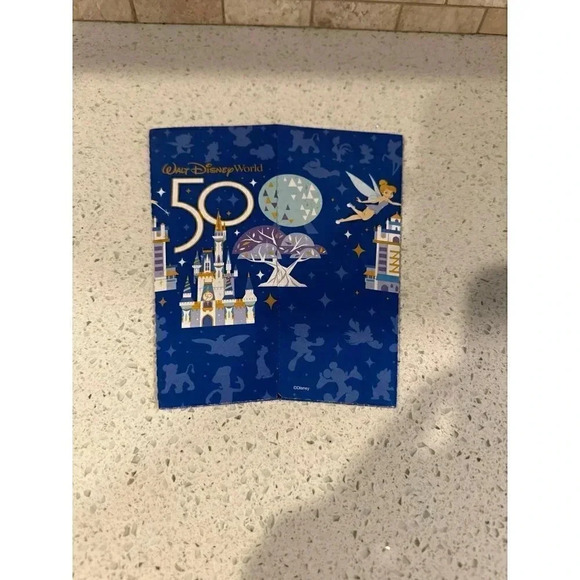 DISNEY‎ WORLD 50th Anniversary Paper Popcorn Bucket #113 - Picture 3 of 3